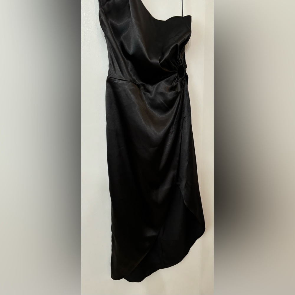 French Connection Adaline Black Satin One Shoulder Midi Dress Size 6